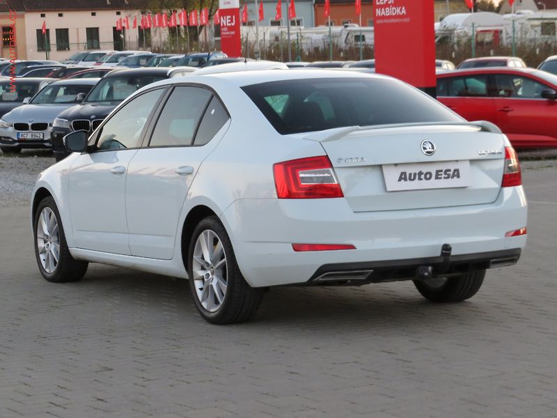 Škoda Octavia (2016) 1.6TDi, ČR, AC, výhřev sed - fotka 6 z 20