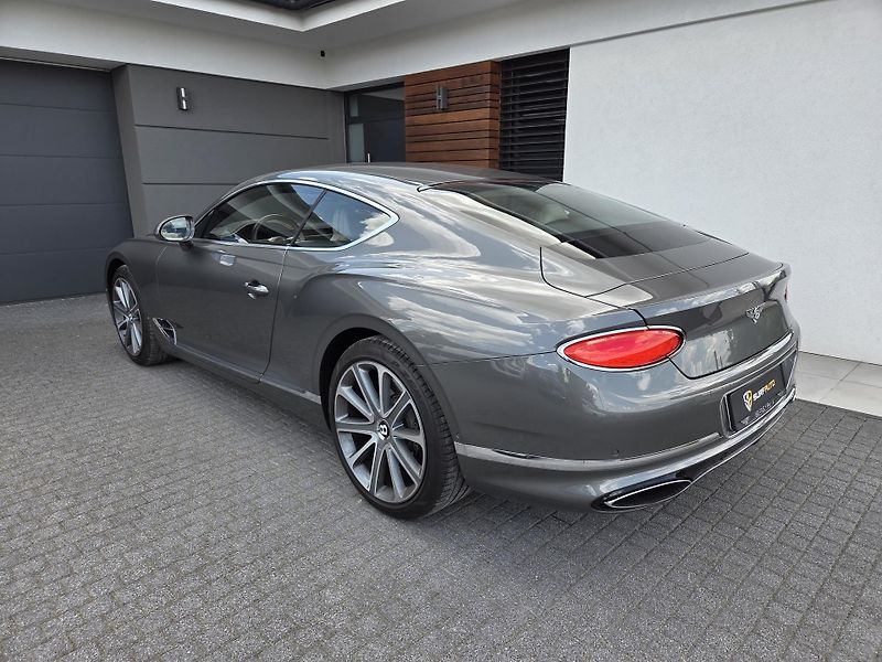 Bentley Continental GT W12 MULLINER  - fotka 2 z 12