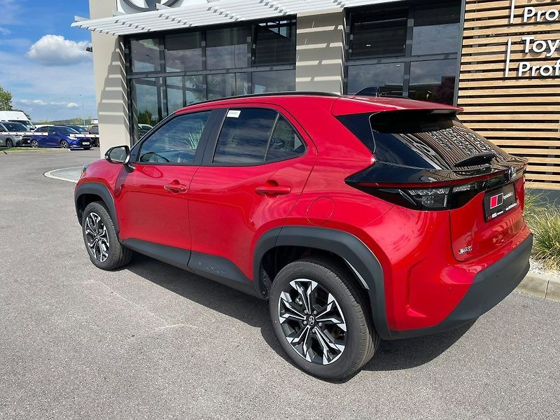 Toyota Yaris Cross 1.5 Hybrid 130k FWD Style - fotka 4 z 27