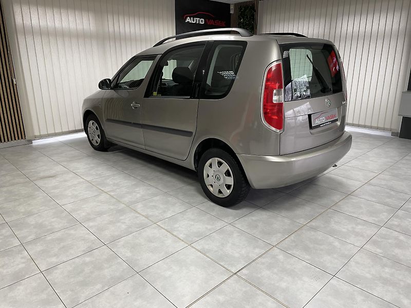 Škoda Roomster 1.2 HTp AC ČR SERVISKA - fotka 8 z 22