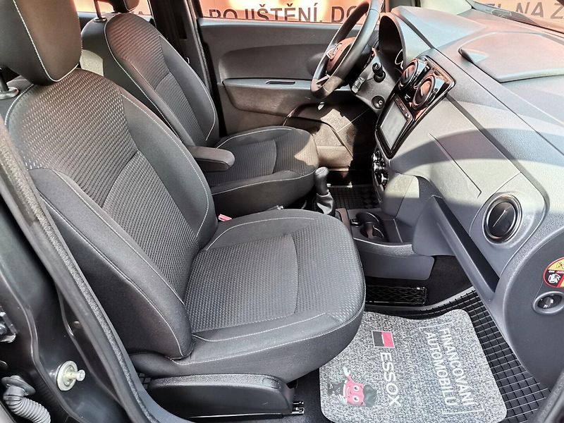 Dacia Lodgy (2018) 1.6i 75kw Kamera Tažné Klima - fotka 14 z 25