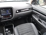 Mitsubishi Outlander (2020) 2.0 - náhled 8