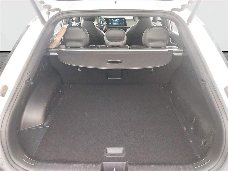 Kia EV6 (2023) AWD 77.4 kWh, SoH 94% - fotka 14 z 24