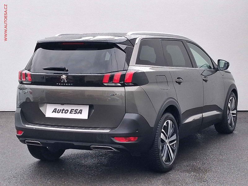 Peugeot 5008 (2017) 2.0 HDi, GT, AT, LED, panor - fotka 4 z 17