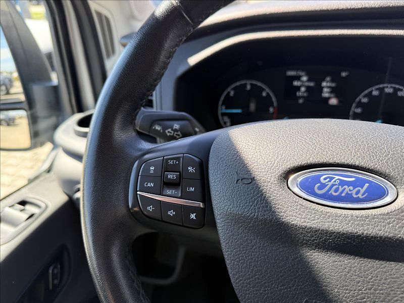 Ford Transit 2,0 EcoBlue 96kW L3H2 WEBASTO - fotka 23 z 28