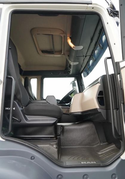 MAN TGS (2017) 35.420 8x4 Bordmatik EURO 6 - fotka 15 z 20