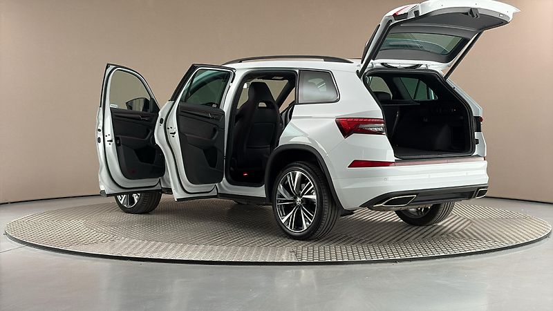 Škoda Kodiaq 2.0 TSI DSG 4x4 RS - fotka 7 z 32