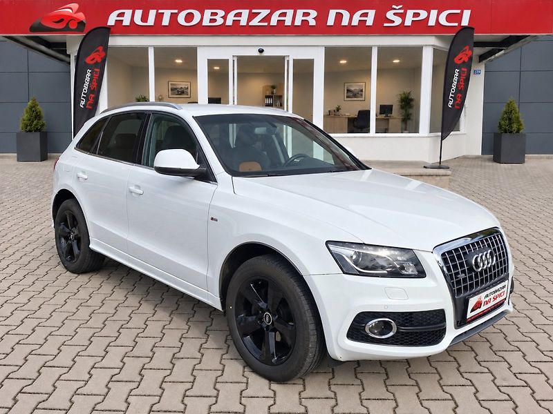 Audi Q5 (2011) 2.0TDI 125kW S-LINE QUATTRO - fotka 2 z 42