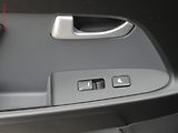 Kia Sportage (2014) 1.6i, ČR, autoAC - náhled 12