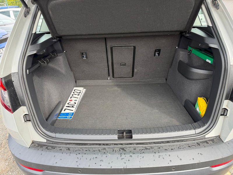 Škoda Karoq (2018) AMBITION TSI 1.0/85KW 6MP - fotka 23 z 23