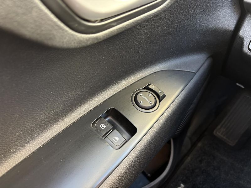 Kia Stonic 1.25 CVVT 62kW Comfort - fotka 11 z 18