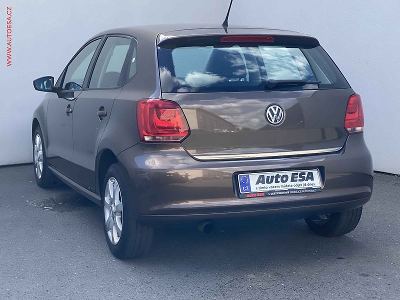 Volkswagen Polo (2012) 1.2 TSi, Comfortline, +kola - fotka 6 z 17