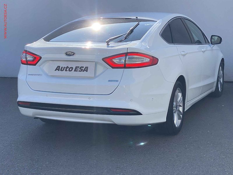 Ford Mondeo (2016) 1.5EB, Titanium, navi - fotka 4 z 18
