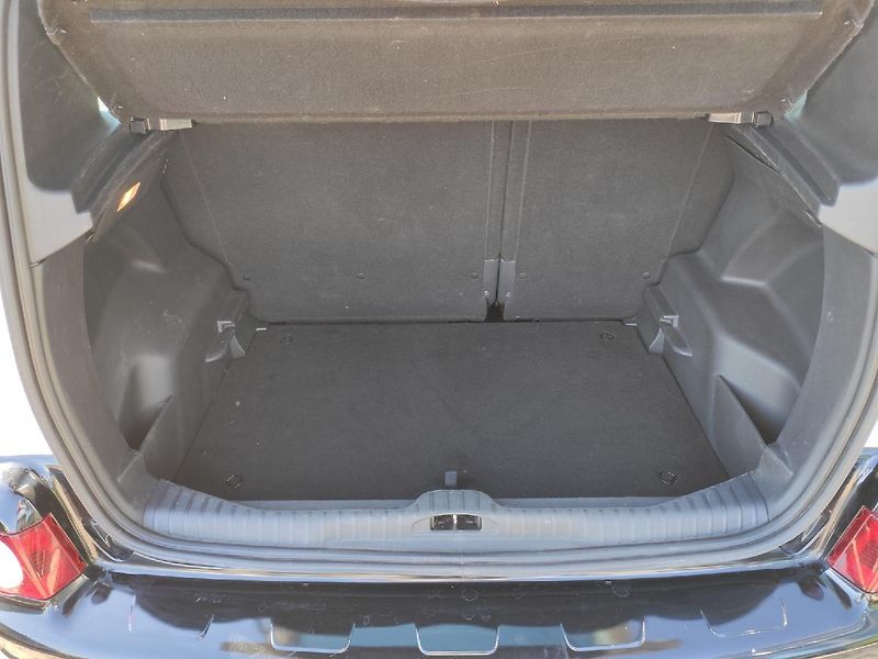 Citroën C3 Picasso (2016) 1.4i 95k MAN5 první majitel - fotka 7 z 24