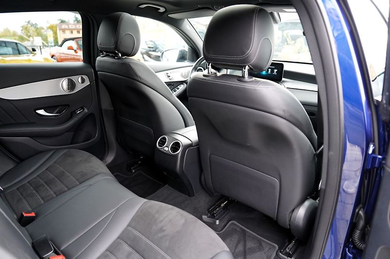 Mercedes-Benz GLC 300 de 4Matic Coupe AMG,ČR - fotka 31 z 46