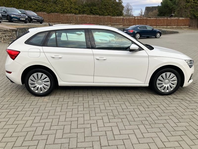 Škoda Scala (2022) 1.0TSI 70kW AMBITION NOVÉ V ČR - fotka 4 z 25
