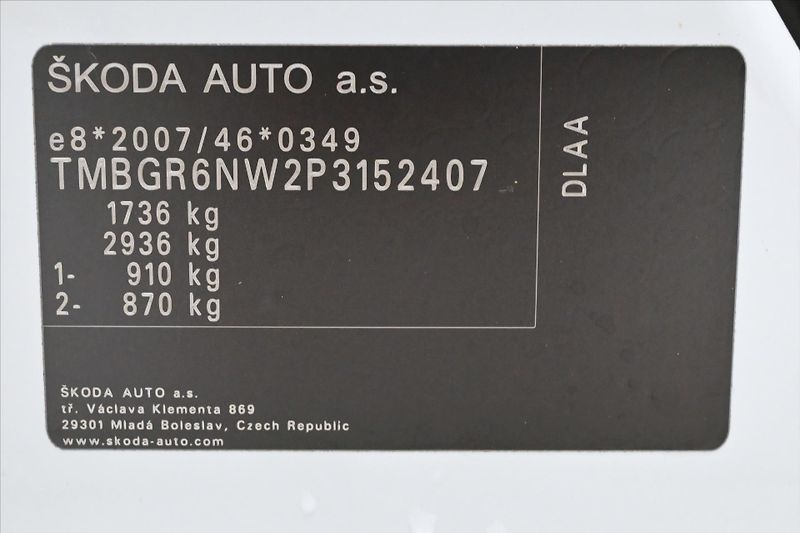 Škoda Kamiq 1,0 TSI 81 kW VIRTUAL NAVI Zár - fotka 12 z 30