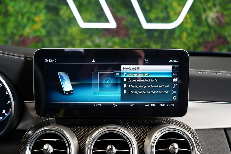 Mercedes-Benz Třídy C (2022) 63s*AMG*CERAMIC*HUD*CARBON*360 - fotka 36 z 44