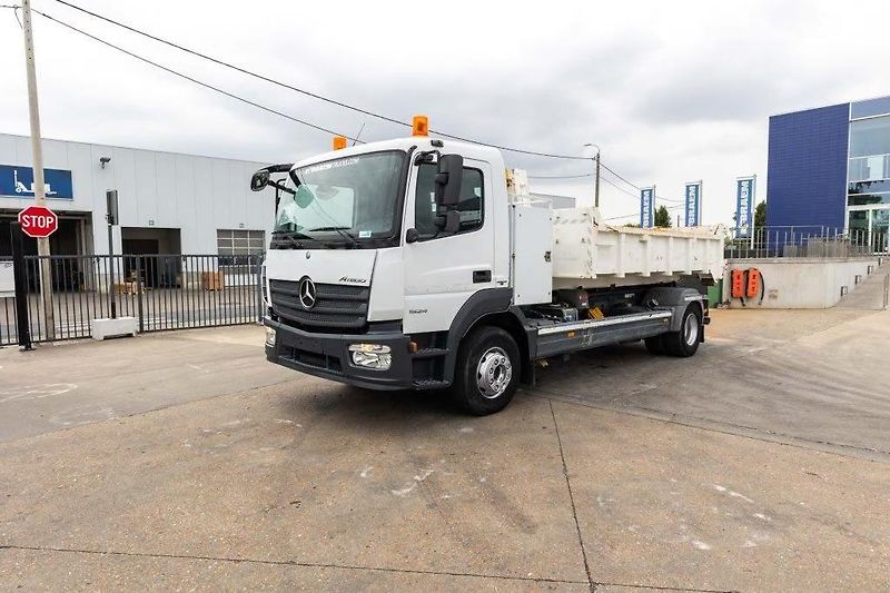 Mercedes-Benz Atego 1624 4x2 hákový natahovák  - fotka 8 z 21