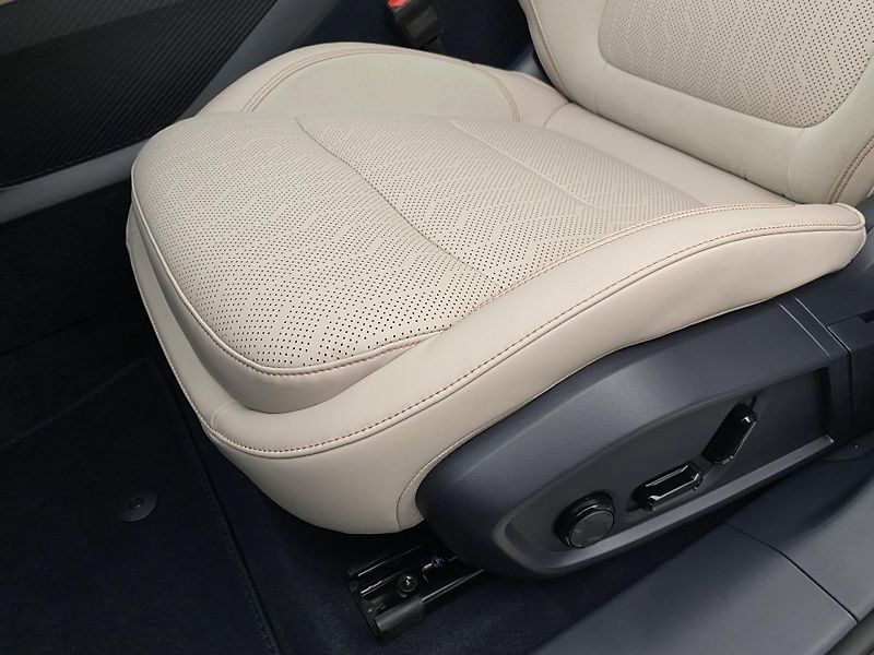 Lynk & Co 08 (2025) MORE PHEV - fotka 24 z 68