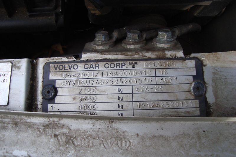 Volvo V70 (2005) 2.4 D5, AUT.,ČR - fotka 20 z 54