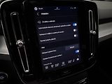 Volvo XC40 B4 DARK ULTRA REZERVACE - náhled 40