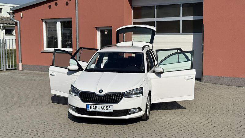 Škoda Fabia 1.0TSi*70kW*STYLE*1.MAJ*ČR*TOP - fotka 19 z 19