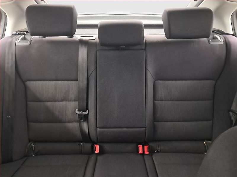 Škoda Octavia (2005) 2.0 TDI, nová STK, Tažné - fotka 10 z 15