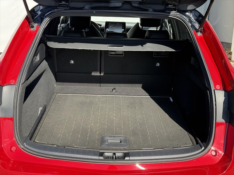 Toyota Corolla 1,8 GR sport - fotka 20 z 20