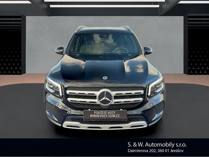 Mercedes-Benz GLB 200 d 4MATIC - fotka 2 z 35