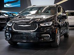 Chrysler Pacifica (2026) 3.6 V6 Pinnacle AWD 2x LCD - fotografie inzerátu