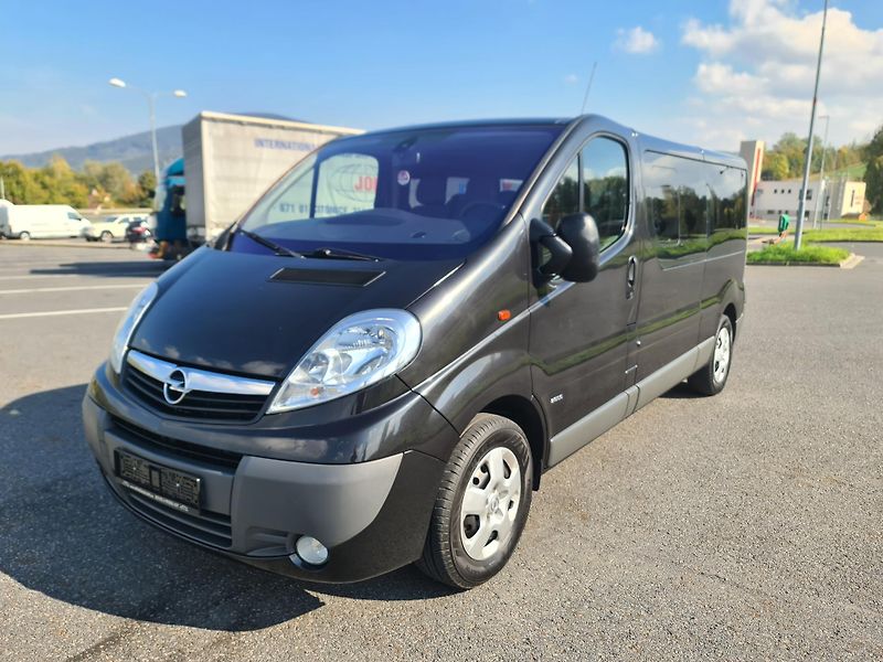 Opel Vivaro (2012) LONG 2.0 CDTi HRADEC KRÁLOVÉ - fotka 3 z 89