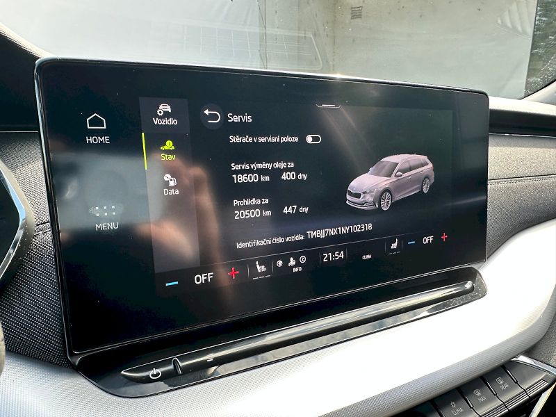Škoda Octavia (2022) 2.0 TDI 110kW DSG Style Combi - fotka 17 z 22
