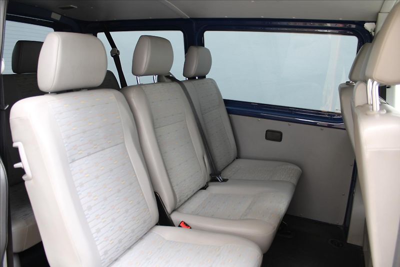 Volkswagen Transporter 2.0 TDI / 9Míst / 140PS / Tažn - fotka 28 z 34