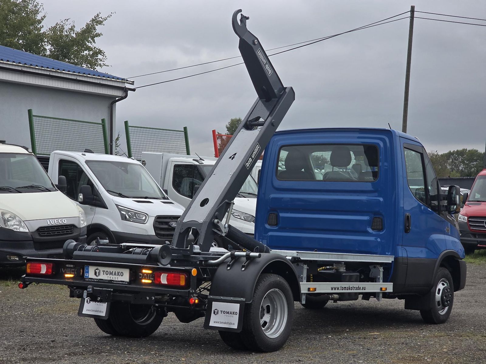 Iveco Daily HÁKOVÝ NOSIČ DO 3,5 T — foto 4