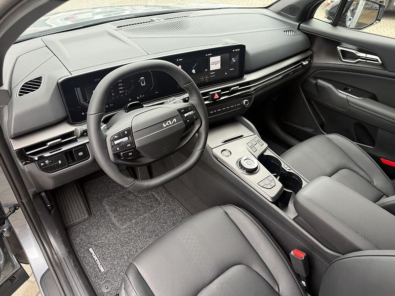 Kia Sportage (2026) 1,6 T-GDi 7DCT 110 kW BLACK ED - fotka 4 z 6
