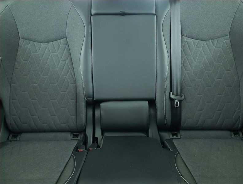Volkswagen Tayron (2025) 1.5 eTSI - fotka 10 z 21