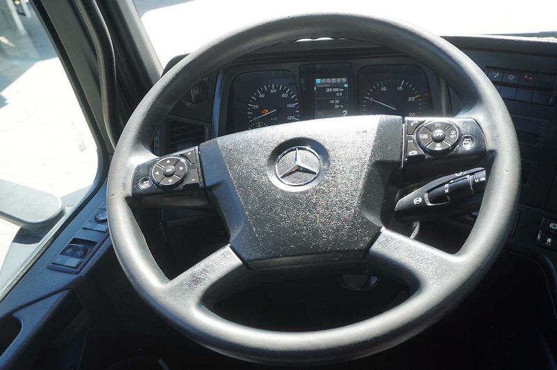 Mercedes-Benz (2020) Arocs 2536 6x2 / 200 tho. km - fotka 19 z 24