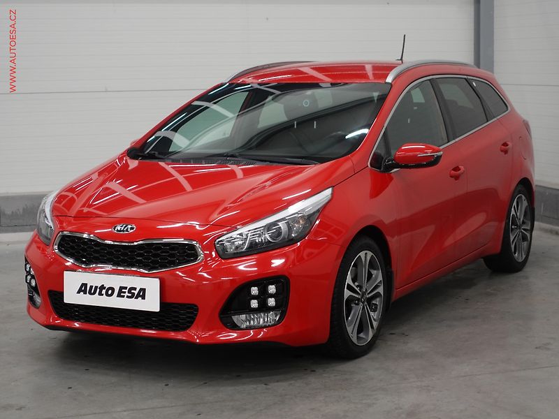 Kia Ceed (2016) 1.6 CRDi, 1.maj,ČR, servis - fotka 3 z 22