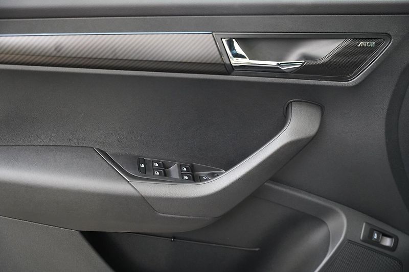 Škoda Karoq - fotka 12 z 28