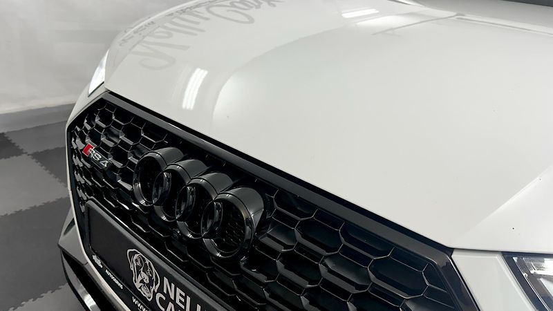 Audi RS 4 HOMOLOGOVANÝ VÝFUK REMUS - fotka 15 z 64