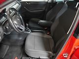 Škoda Rapid (2013) 1.6 TDI, 1.maj,ČR, Park. - náhled 9
