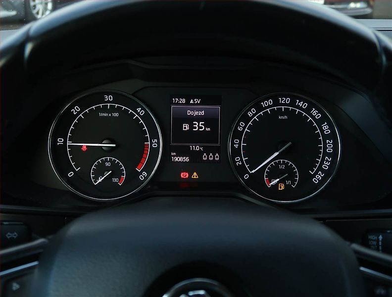 Škoda Superb (2016) Style Plus 2.0 TDI, Kůže, Navi - fotka 11 z 22