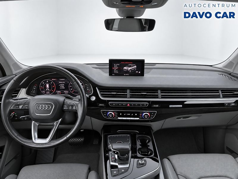 Audi Q7 3,0 TDI 200kW 4X4 360 BOSE Sof - fotka 16 z 36