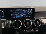 Mercedes-Benz GLB 200 Parkovací asistent - náhled 15