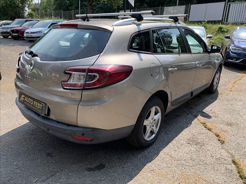 Renault Mégane 1,5 DCI,ČR - fotka 8 z 17