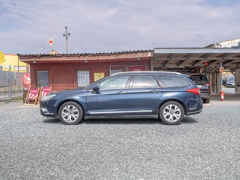 Citroën C5 (2011) 2.0HDI 103KW – PO SERVISU - fotka 8 z 39