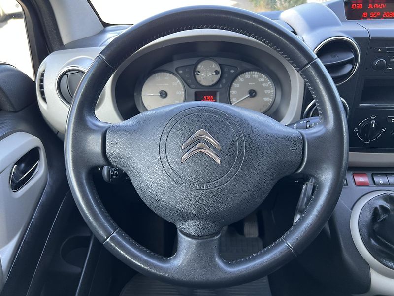 Citroën Berlingo Multispace XTR 1.6HDi PŮVOD ČR - fotka 14 z 39