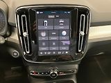 Volvo XC40 B3 FWD Plus Dark AT7 - náhled 29