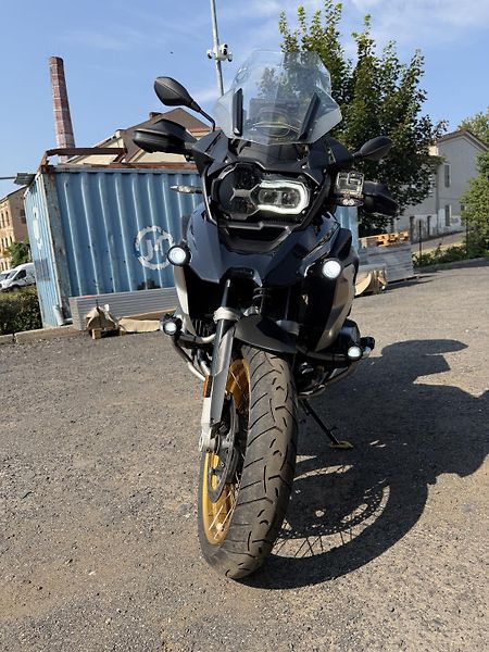 BMW R 1250 GS (2020) - fotka 9 z 14